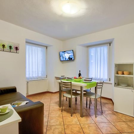 Casa Alpino - Happy Rentals Riva del Garda Buitenkant foto